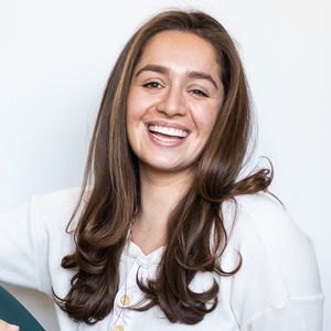 Meet your Posher, Bella